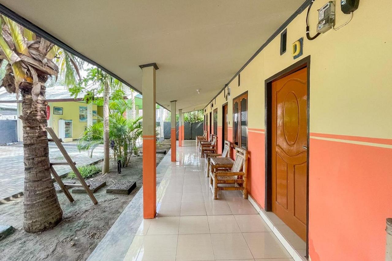 Ekas Beach Guesthouse Mitra Reddoorz 外观 照片